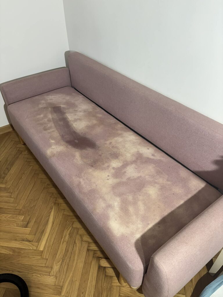 Tapicerka przed czyszczeniem
